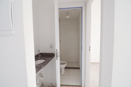 Apartamento à venda com 34m², 2 quartos e sem vaga Apartamento à venda com 34m², 2 quartos e sem vagaBanheiro