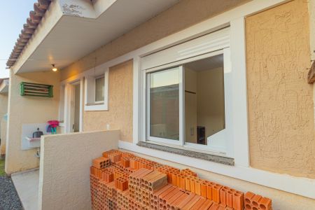 Casa para alugar com 50m², 2 quartos e 1 vaga Casa para alugar com 50m², 2 quartos e 1 vagaFachada Posterior/Fundos