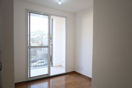 Apartamento para alugar com 3 quartos, 52m² em Socorro, São Paulo