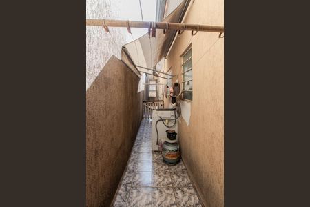 Casa à venda com 133m², 3 quartos e 2 vagasCorredor