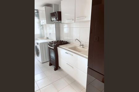 Cozinha de apartamento à venda com 2 quartos, 51m² em Estância Velha, Canoas