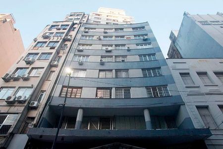 Apartamento para alugar com 40m², 1 quarto e sem vaga Apartamento para alugar com 40m², 1 quarto e sem vagaFachada