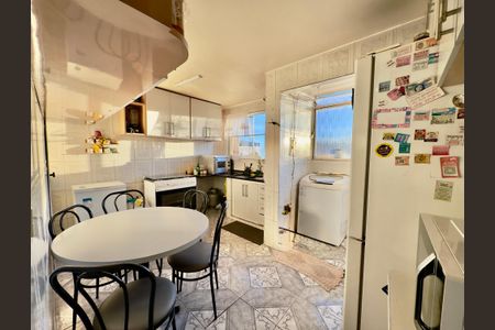 Cozinha de apartamento à venda com 3 quartos, 95m² em Santa Efigênia, Belo Horizonte