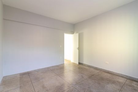Quarto de casa para alugar com 1 quarto, 50m² em Parque Peruche, São Paulo
