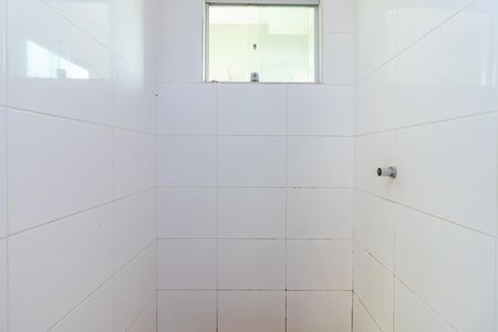 Casa para alugar com 50m², 1 quarto e sem vaga Casa para alugar com 50m², 1 quarto e sem vagaBanheiro