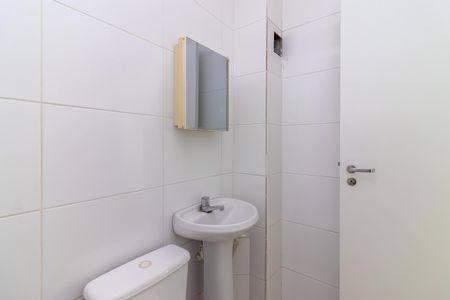 Casa para alugar com 50m², 1 quarto e sem vaga Casa para alugar com 50m², 1 quarto e sem vagaBanheiro