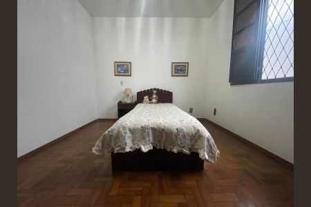 Casa à venda com 133m², 3 quartos e 2 vagas Casa à venda com 133m², 3 quartos e 2 vagasQuarto