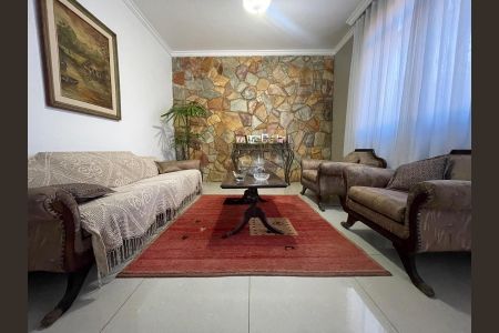 Sala de casa à venda com 3 quartos, 133m² em Nova Granada, Belo Horizonte