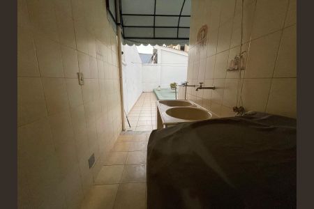 Casa à venda com 133m², 3 quartos e 2 vagas Casa à venda com 133m², 3 quartos e 2 vagasÁrea de Serviço