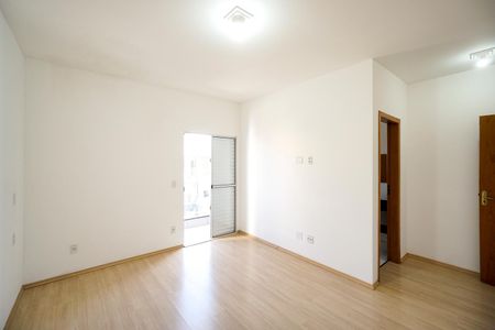 Suíte 03 de casa à venda com 3 quartos, 139m² em Vila Carrão, São Paulo