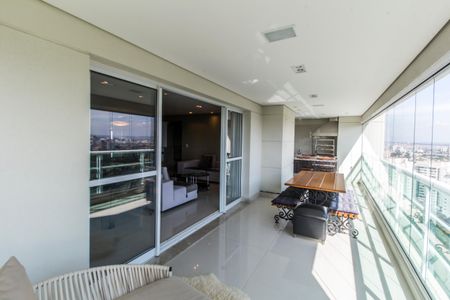 Apartamento à venda com 202m², 3 quartos e 4 vagasVaranda gourmet