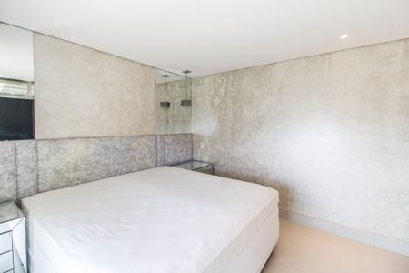 Apartamento à venda com 202m², 3 quartos e 4 vagasSuíte 1