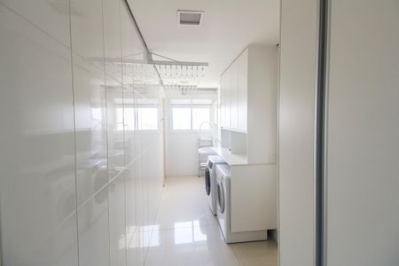 Apartamento à venda com 202m², 3 quartos e 4 vagasÁrea de Serviço