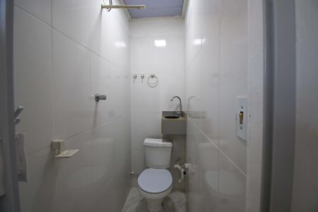 Casa para alugar com 38m², 1 quarto e sem vagaBanheiro