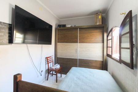 Casa para alugar com 240m², 3 quartos e 1 vaga Casa para alugar com 240m², 3 quartos e 1 vagaQuarto 2