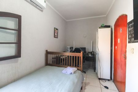 Casa para alugar com 240m², 3 quartos e 1 vaga Casa para alugar com 240m², 3 quartos e 1 vagaQuarto 2