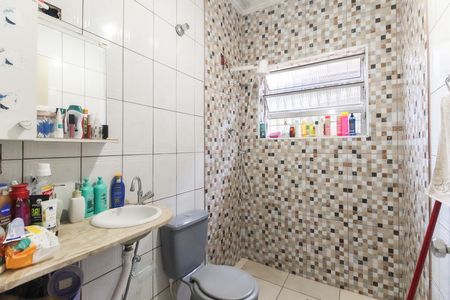 Casa para alugar com 240m², 3 quartos e 1 vaga Casa para alugar com 240m², 3 quartos e 1 vagaBanheiro 2