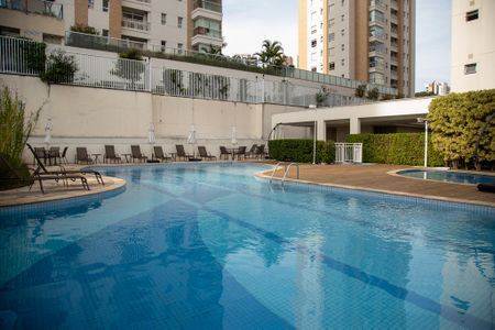 Apartamento à venda com 51m², 1 quarto e 1 vagaPiscina