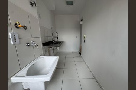Apartamento à venda com 48m², 2 quartos e 1 vagaCozinha e Área de Serviço