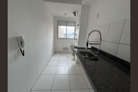Cozinha de apartamento à venda com 2 quartos, 48m² em São Pedro, Osasco