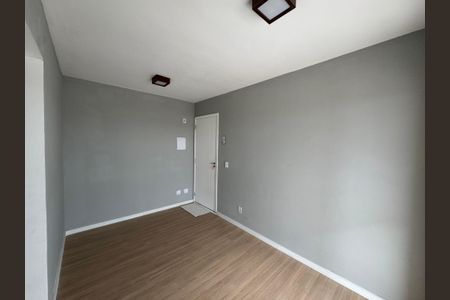 Sala de apartamento à venda com 2 quartos, 48m² em São Pedro, Osasco