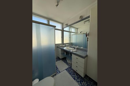 Apartamento à venda com 196m², 3 quartos e 1 vaga