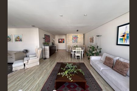 Apartamento à venda com 196m², 3 quartos e 1 vaga