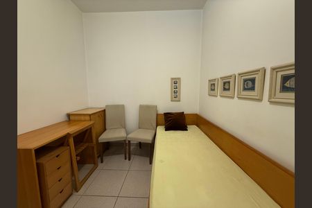 Apartamento à venda com 196m², 3 quartos e 1 vaga