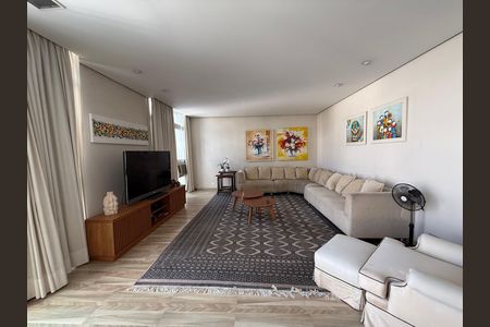 Apartamento à venda com 196m², 3 quartos e 1 vaga