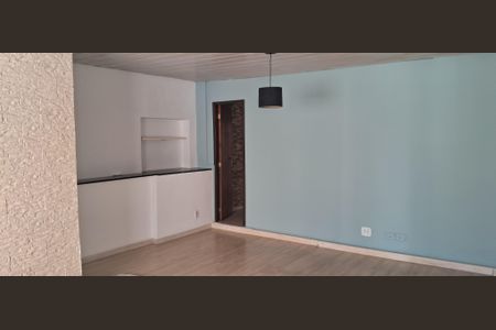 Casa para alugar com 2 quartos, 60m² em Quintino Bocaiúva, Rio de Janeiro