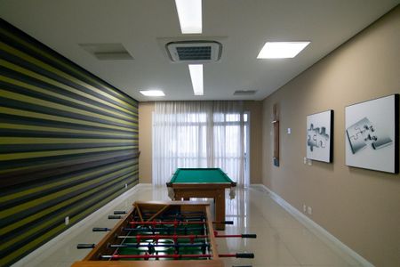 Studio à venda com 35m², 0 quarto e 1 vaga Studio à venda com 35m², 0 quarto e 1 vagaSalão de Jogos