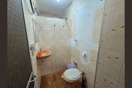 Apartamento para alugar com 65m², 2 quartos e 1 vaga Apartamento para alugar com 65m², 2 quartos e 1 vagaBanheiro
