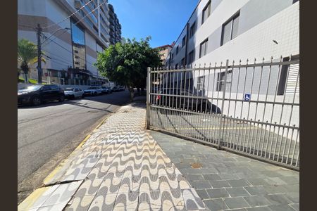 Apartamento para alugar com 65m², 2 quartos e 1 vaga Apartamento para alugar com 65m², 2 quartos e 1 vagaFachada