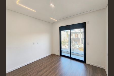 Casa de condomínio à venda com 145m², 3 quartos e 4 vagasQuarto 1 - Suíte