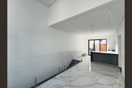 Sala de casa de condomínio à venda com 3 quartos, 145m² em Corrupira, Jundiaí
