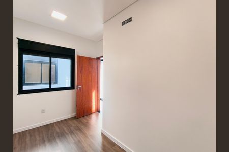 Casa de condomínio à venda com 145m², 3 quartos e 4 vagasQuarto 3