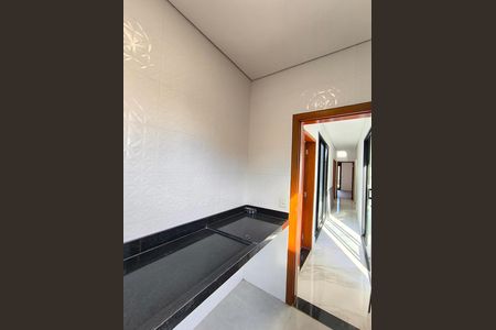 Casa de condomínio à venda com 145m², 3 quartos e 4 vagasÁrea de Serviço