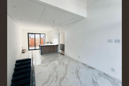 Sala de casa de condomínio à venda com 3 quartos, 145m² em Corrupira, Jundiaí