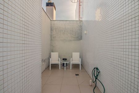 Suíte - Varanda de apartamento para alugar com 2 quartos, 105m² em Bela Vista, Porto Alegre