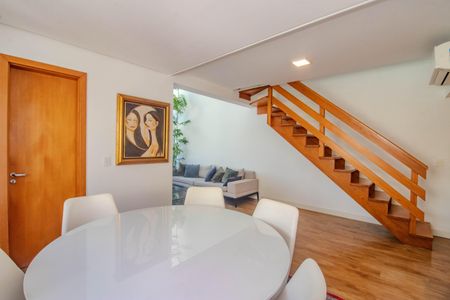 Sala de apartamento para alugar com 2 quartos, 105m² em Bela Vista, Porto Alegre
