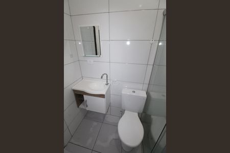 Casa para alugar com 80m², 2 quartos e 2 vagasBanheiro
