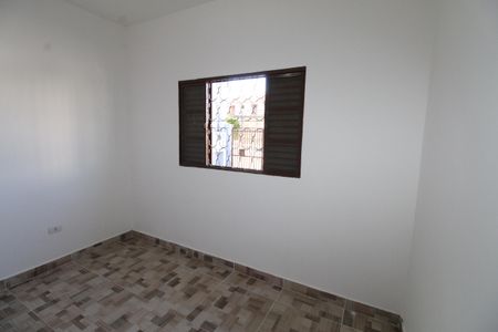 Casa para alugar com 80m², 2 quartos e 2 vagasQuarto 1