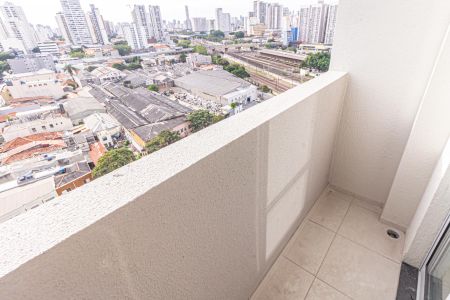 Apartamento à venda com 39m², 2 quartos e sem vaga Apartamento à venda com 39m², 2 quartos e sem vagaVaranda