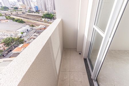 Apartamento à venda com 39m², 2 quartos e sem vaga Apartamento à venda com 39m², 2 quartos e sem vagaVaranda