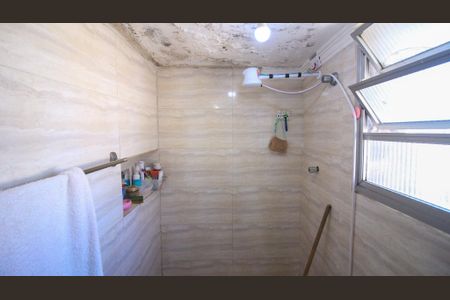 Casa para alugar com 250m², 4 quartos e 2 vagas Casa para alugar com 250m², 4 quartos e 2 vagasBanheiro 2
