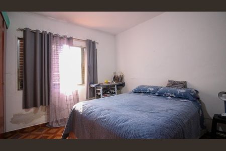 Casa para alugar com 250m², 4 quartos e 2 vagas Casa para alugar com 250m², 4 quartos e 2 vagasQuarto 2