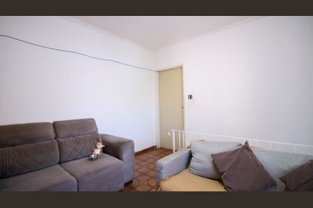 Casa para alugar com 250m², 4 quartos e 2 vagas Casa para alugar com 250m², 4 quartos e 2 vagasSala