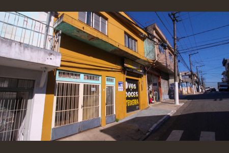 Casa para alugar com 250m², 4 quartos e 2 vagas Casa para alugar com 250m², 4 quartos e 2 vagasFachada