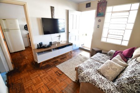 Casa à venda com 350m², 3 quartos e 3 vagasSala