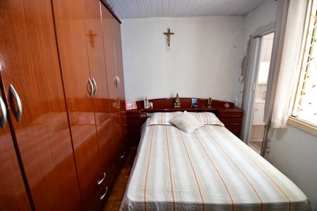 Casa à venda com 350m², 3 quartos e 3 vagasQuarto 3 - Suíte
